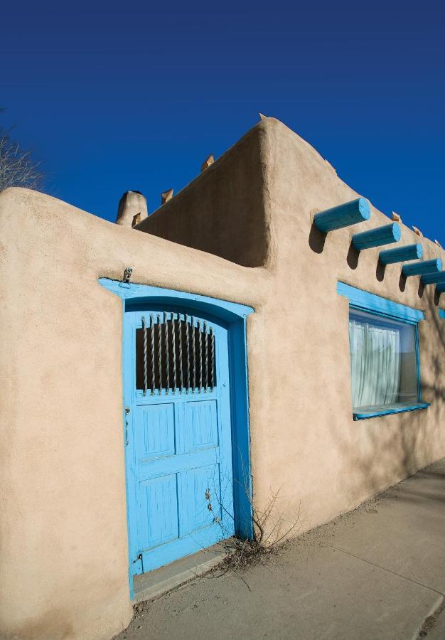 Club Wyndham Taos Hotel Exterior photo